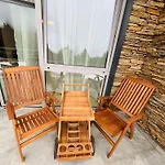 Relax Tale Apartments In Evergreen Resort * Tále