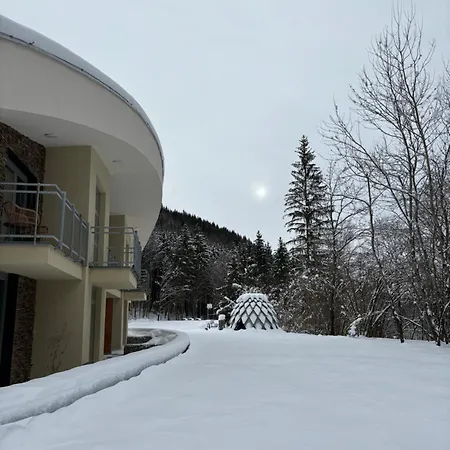 Apartment Relax In Evergreen Tale