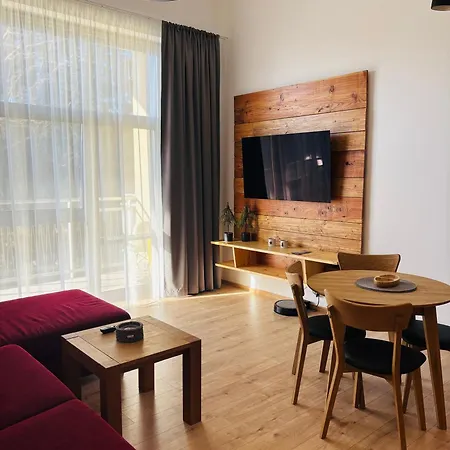 Apartment Relax In Evergreen Tale