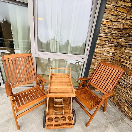 Relax In Evergreen * Tale