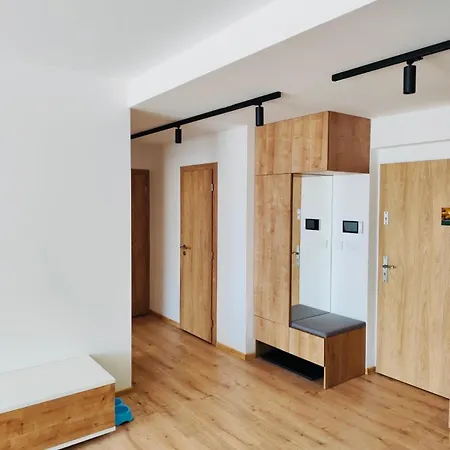 Relax In Evergreen Apartment Tale