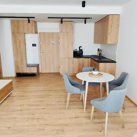 Relax In Evergreen * Tale