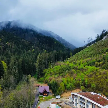 Relax Tale Apartments In Evergreen Resort